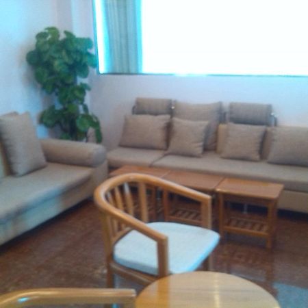 Great Glory Hotel Янгон Екстериор снимка