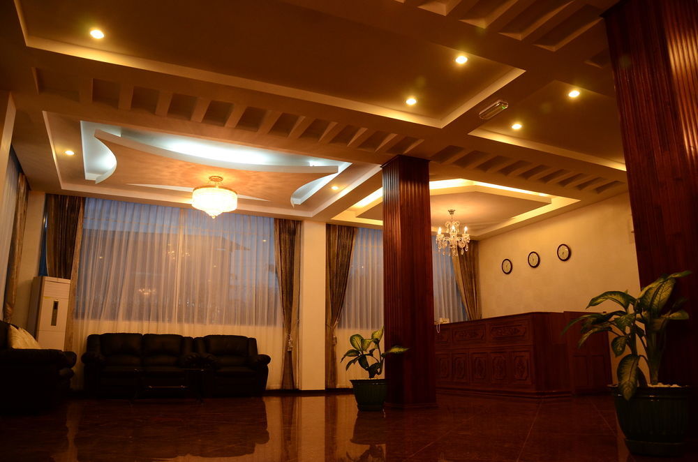 Great Glory Hotel Янгон Екстериор снимка